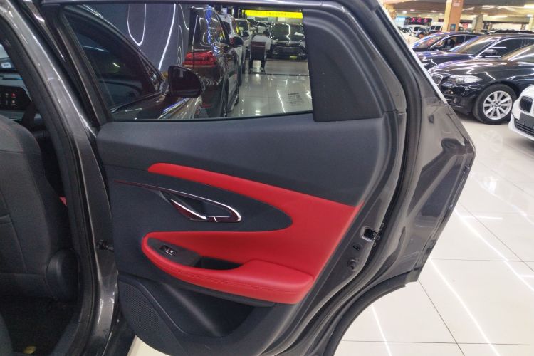 长安UNI-T 2020款 1.5T 旗舰型中控内饰7006