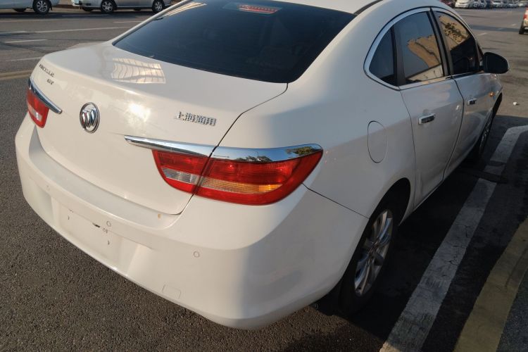 别克 英朗 2013款 GT 1.6L 自动时尚版车身外观6005