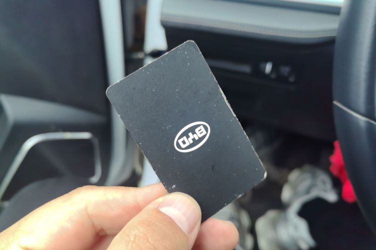 比亚迪 宋Pro 2019款 1.5T 自动豪华型中控内饰11