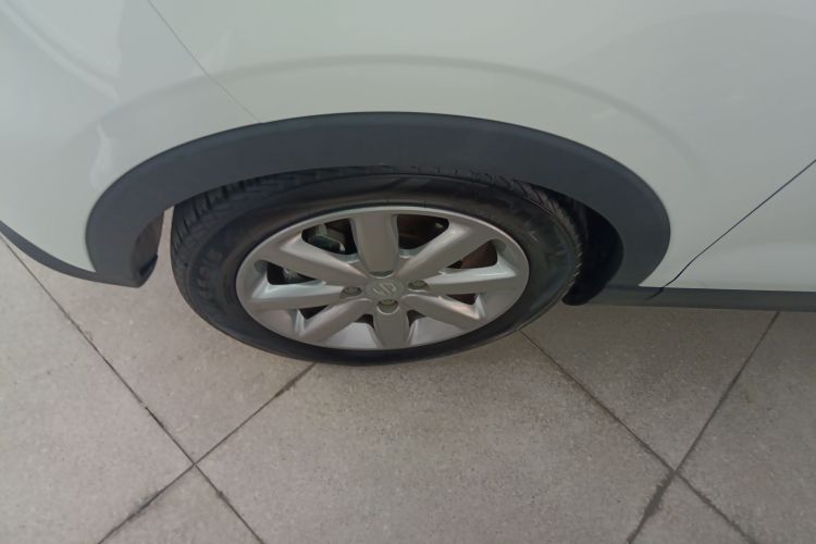 零跑汽车 零跑T03 2022款 炫晶版车身外观6007