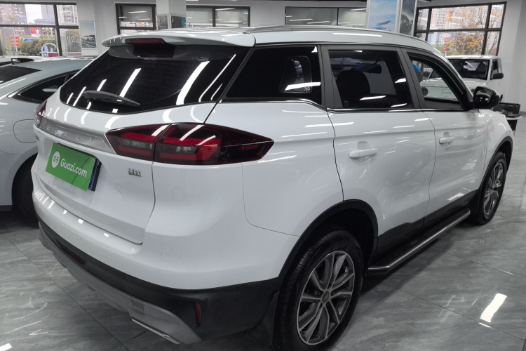 吉利汽车 博越 2021款 百万款 1.8TD DCT两驱舒适型车身外观6005