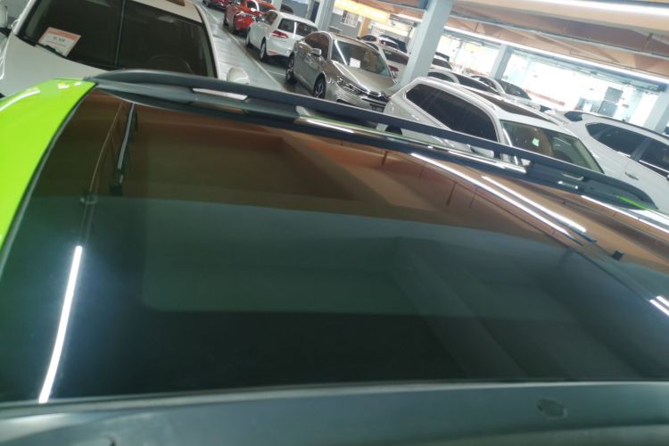 Jeep 自由侠 2017款  180T 自动劲能版局部细节57