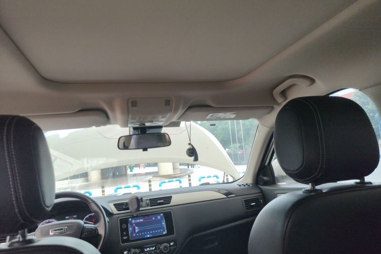 观致5 2017款 1.6T 自动尊贵型中控内饰22