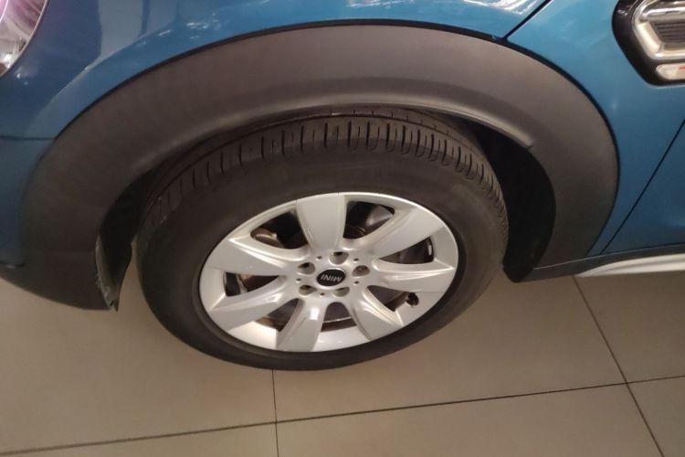 MINI Countryman 2017款 1.5T COOPER ALL4 探险家车身外观6007