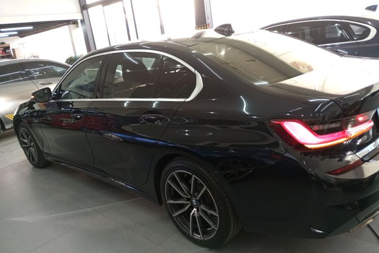 宝马3系 2021款 改款 325Li xDrive M运动套装车身外观4