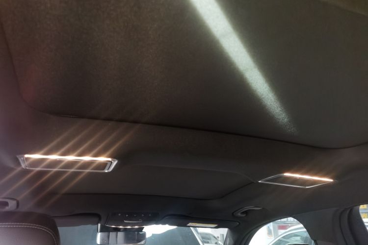 奔驰GLC 2021款 GLC 300 L 4MATIC 动感型局部细节22