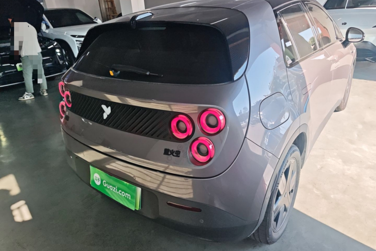 firefly萤火虫 2025款 发光版车身外观7