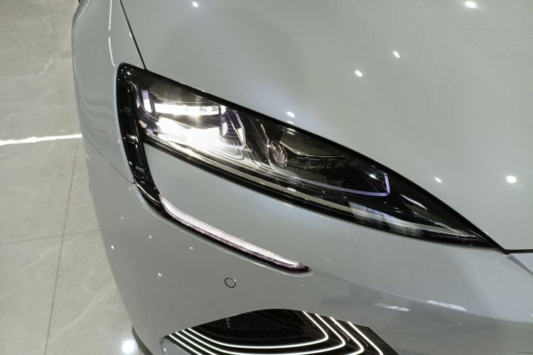 比亚迪 海豹 2025款 改款 600四驱智驾版车身外观6006