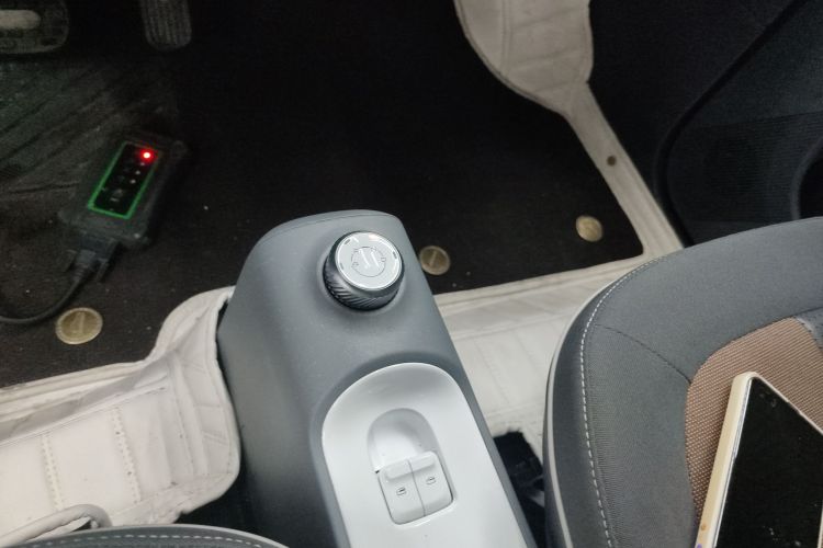 五菱汽车 宏光MINIEV 2022款 GAMEBOY 200km 玩乐款 磷酸铁锂中控内饰18