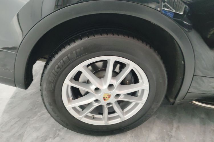 保时捷 2015款 Cayenne 3.0T车身外观6008