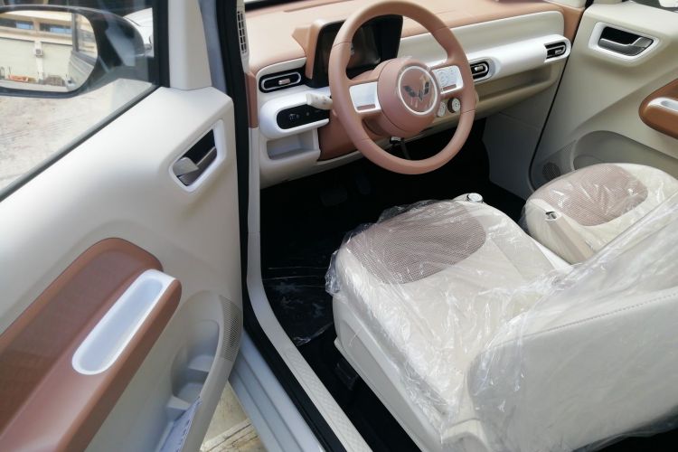 五菱汽车 宏光MINIEV 2024款 第三代 215km 青春版中控内饰20