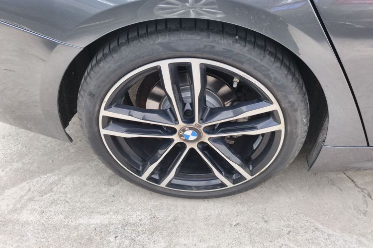 宝马4系 2020款 430i Gran Coupe M运动曜夜版车身外观6002