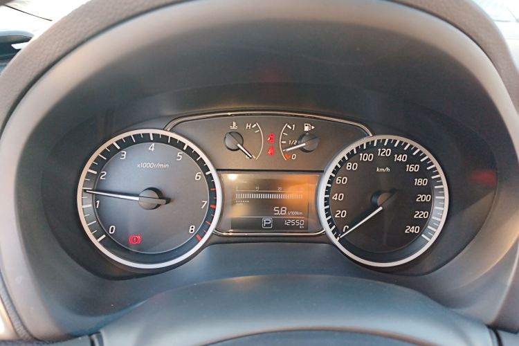 日产 轩逸 2024款 经典 1.6XE CVT舒适版局部细节14