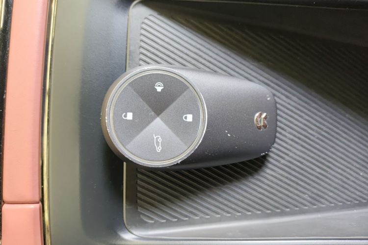 蔚来EC6 2020款 605KM 运动版中控内饰7001