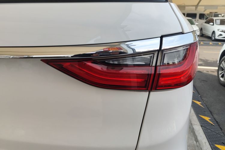 比亚迪 宋MAX 2019款 1.5T 自动智联睿进型 6座 国VI车身外观6006