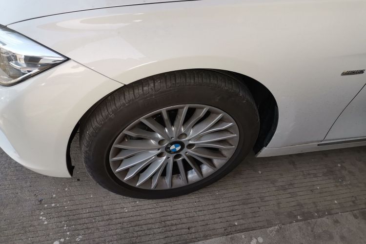 宝马3系 2016款 320Li 豪华设计套装车身外观6007