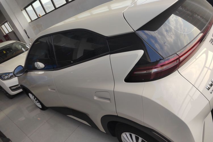 比亚迪 海鸥 2025款 305km 活力版车身外观4