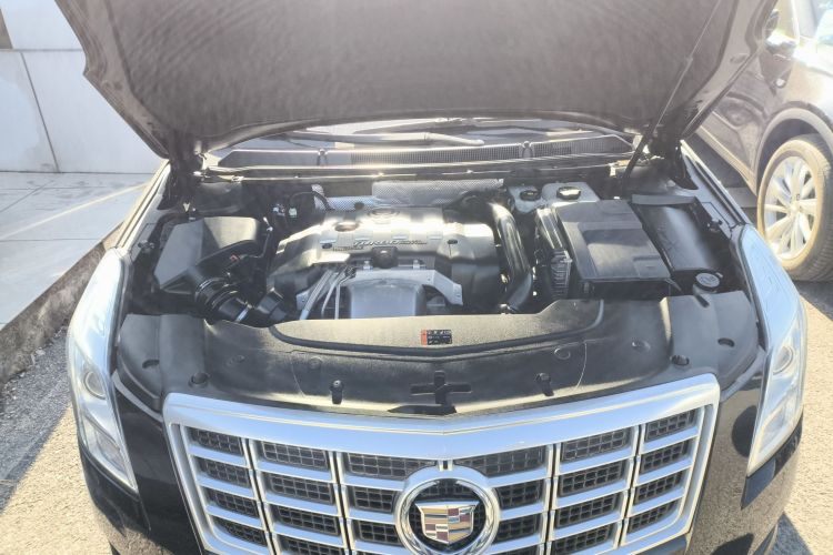 凯迪拉克XTS 2015款 28T 舒适型机舱底盘24