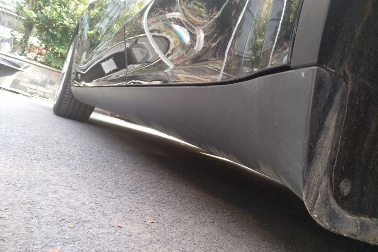 特斯拉 Model Y 2022款 改款 后轮驱动版局部细节9002