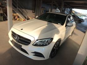 奔驰C级 2020款 C 260 运动版