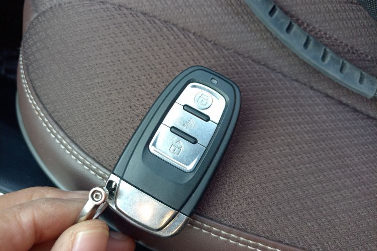 别克 昂科拉 2015款 1.4T 自动两驱都市精英型中控内饰11