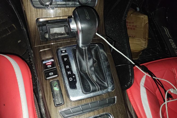 汉腾汽车 汉腾X5 2018款 1.5T CVT豪华版中控内饰18