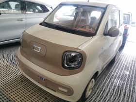 奔腾小马 2026款 222km 炫彩马