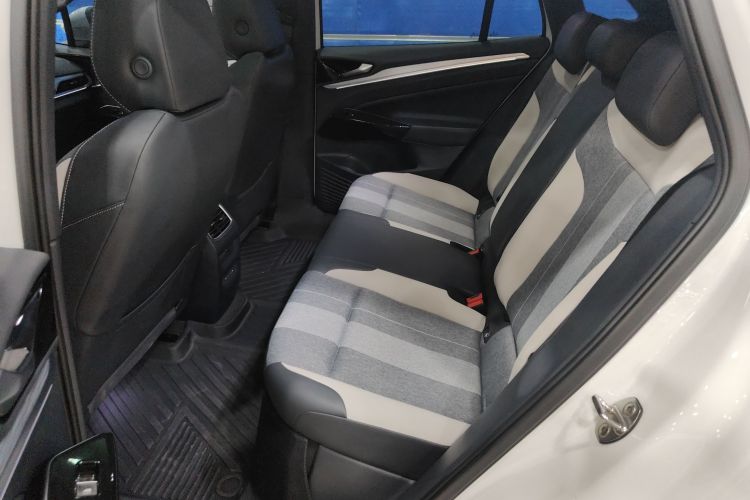 大众 ID.4 CROZZ 2022款 长续航PURE+版中控内饰21