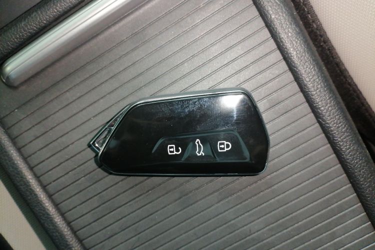 大众 高尔夫 2023款 280TSI DSG Pro中控内饰11