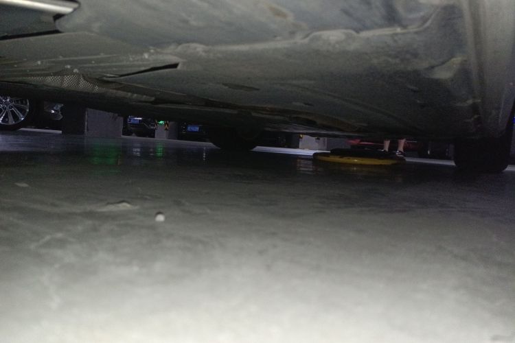 宝马5系 2019款 525Li 豪华套装局部细节9002