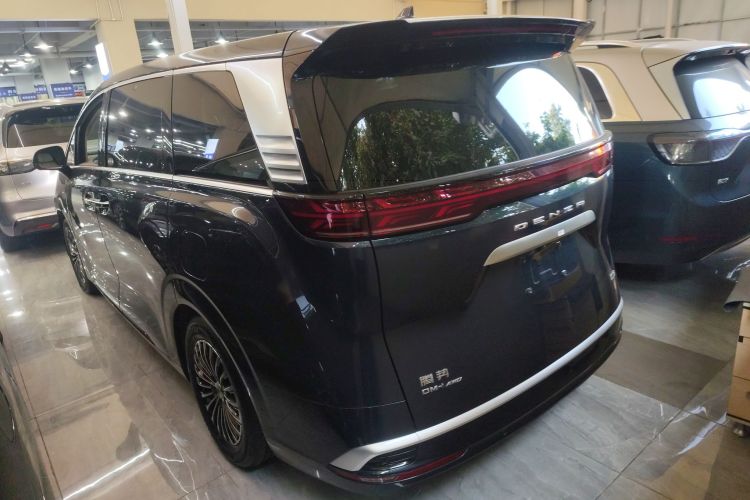 腾势D9 2022款 DM-i 970 四驱旗舰型车身外观6004