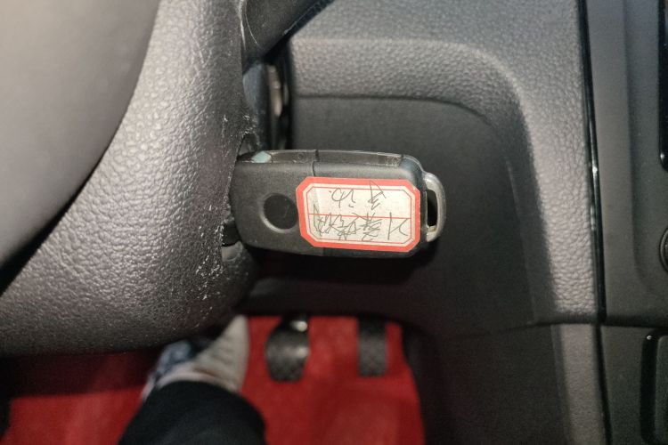 大众 桑塔纳 2021款 1.5L 手动风尚版中控内饰11