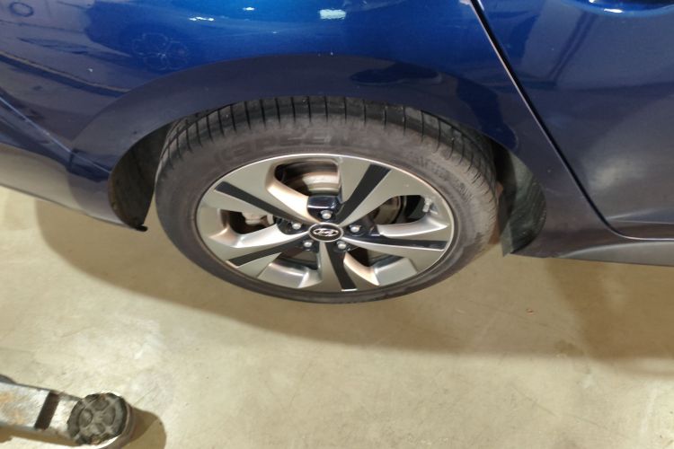 现代 菲斯塔 2019款 280TGDi 智速版 国VI车身外观6008