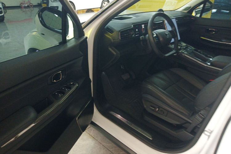 蔚来ES8 2020款 450KM 六座版中控内饰20