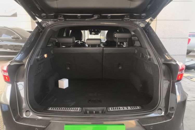 星途追风 2022款 凡尔赛版 1.6T DCT乘风起版机舱底盘23