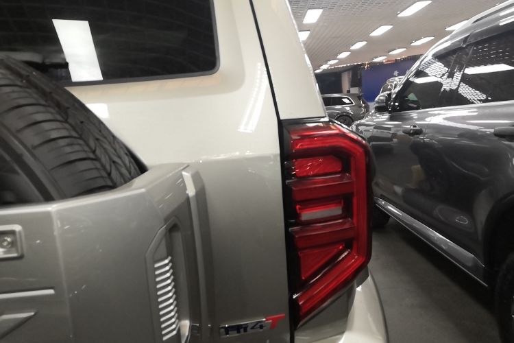 坦克400新能源 2024款 Hi4-T 越野版车身外观9