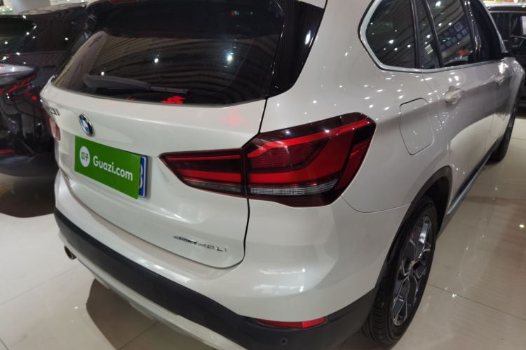 宝马X1 2020款 sDrive20Li 尊享型车身外观7