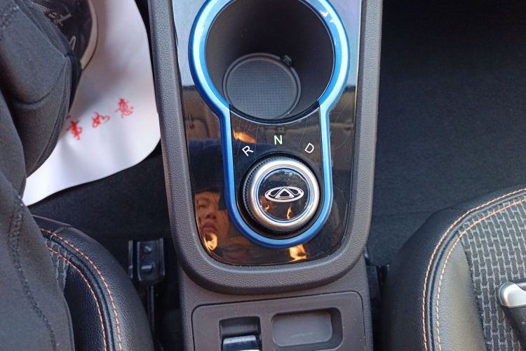 奇瑞 小蚂蚁 2019款 4座智炫版 35kWh中控内饰18