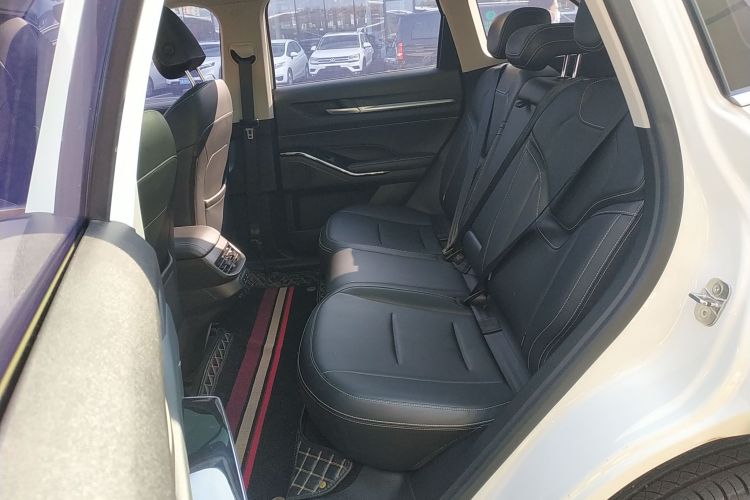 哈弗H6 2021款 第三代 1.5T 自动两驱Supreme中控内饰7004