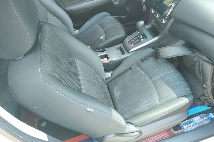 日产 轩逸 2022款 经典 1.6XE CVT舒适版局部细节41