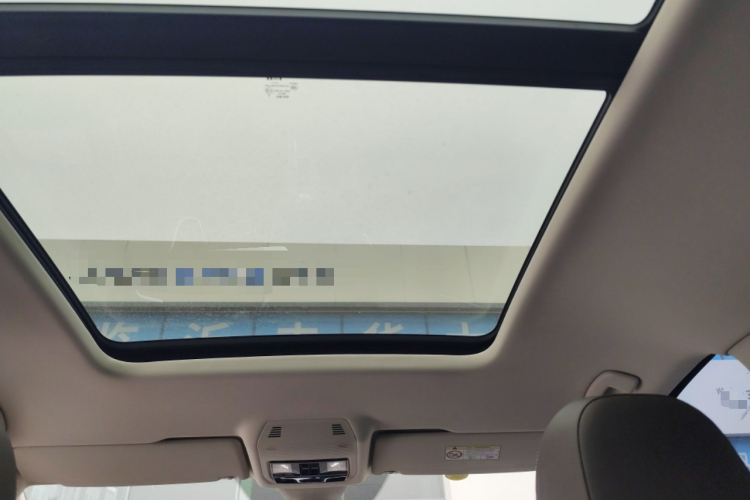 大众 威然 2024款 380TSI 尊贵版中控内饰22