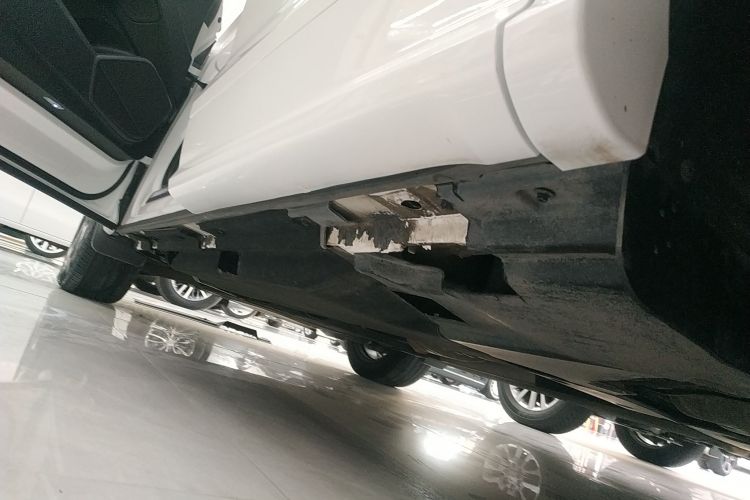 奥迪Q5L 2020款 改款 40 TFSI 荣享时尚型局部细节9002