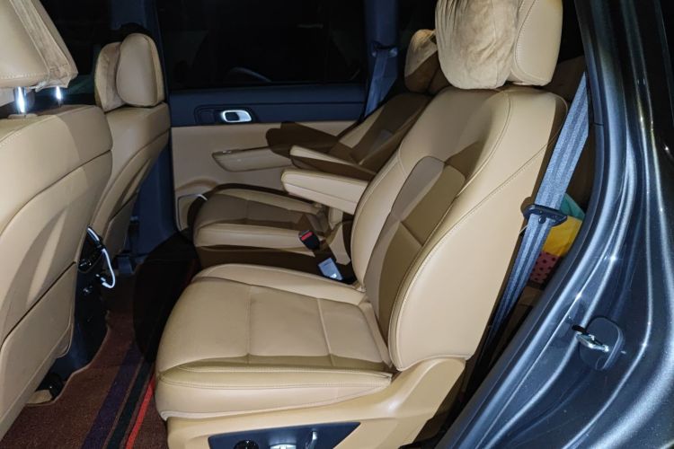 理想汽车 理想ONE 2021款 增程6座版中控内饰21