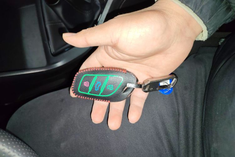 荣威i5 2023款 1.5L 手动舒享版中控内饰7001