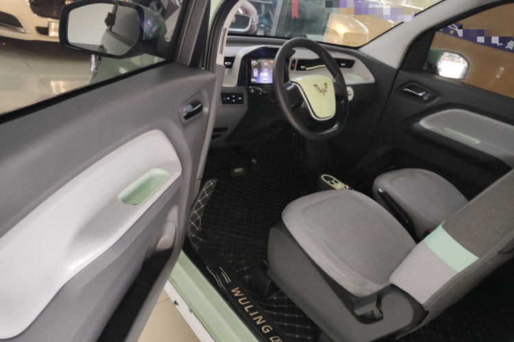 五菱汽车 宏光MINIEV 2022款 马卡龙臻享款 磷酸铁锂中控内饰20