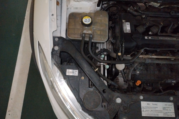 观致3 2016款 都市SUV 1.6T 自动致悦型局部细节9006