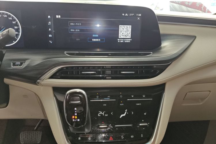 别克GL8 2020款 ES陆尊 653T 舒适型中控内饰16