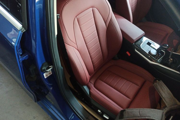 宝马3系 2021款 改款二 325Li M运动套装局部细节41