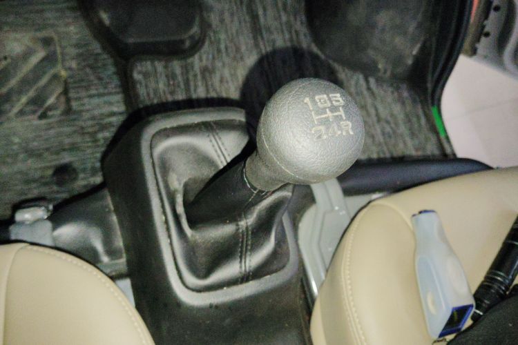 五菱汽车 五菱之光 2023款 1.5L 实用型 5/7座中控内饰18