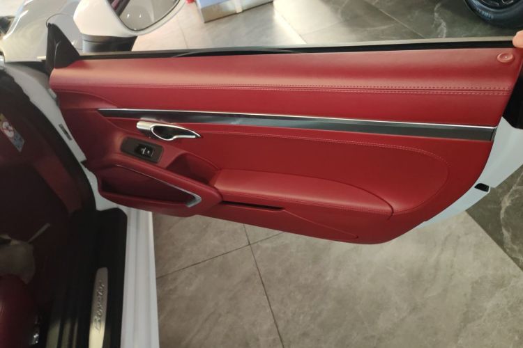 保时捷718 2020款 Boxster 2.0T中控内饰7005